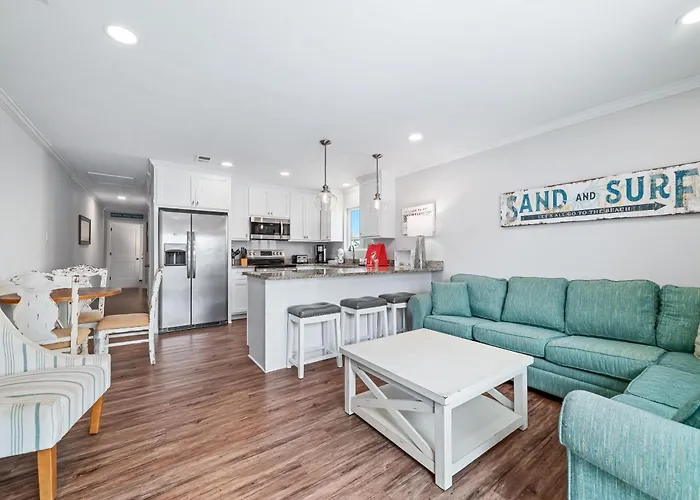The And Surf Duplex B Side Holiday home *
