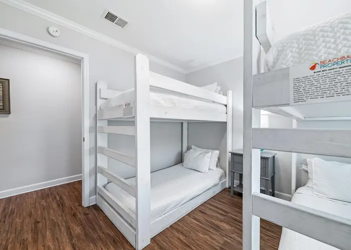 The And Surf Duplex B Side Holiday home *