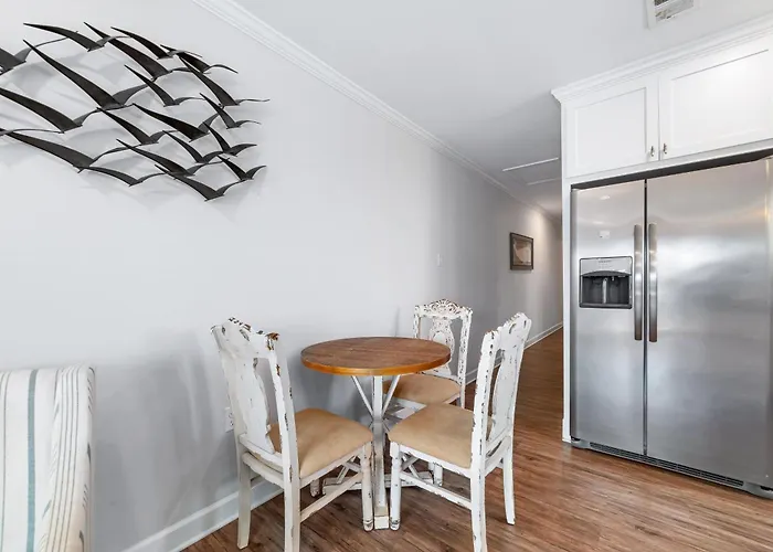 The And Surf Duplex B Side Holiday home *